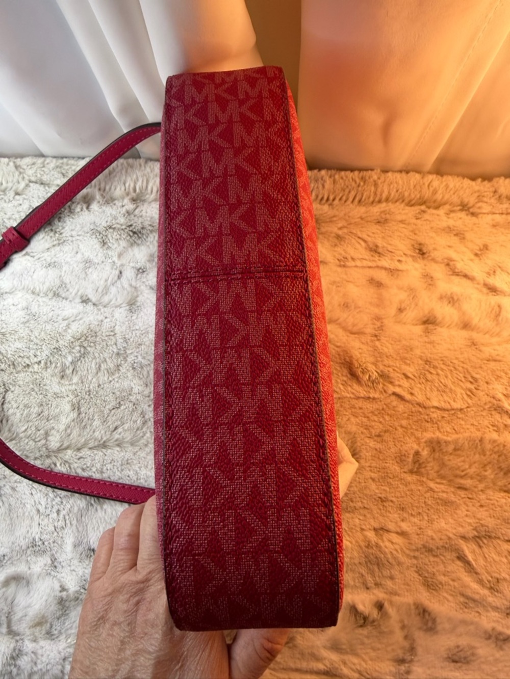 Michael Kors Pink-Red Signature Crossbody Bag - Picture 4 of 16